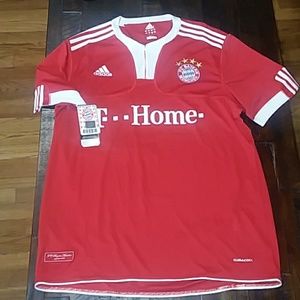 Bayern Munich Home Soccer Jersey